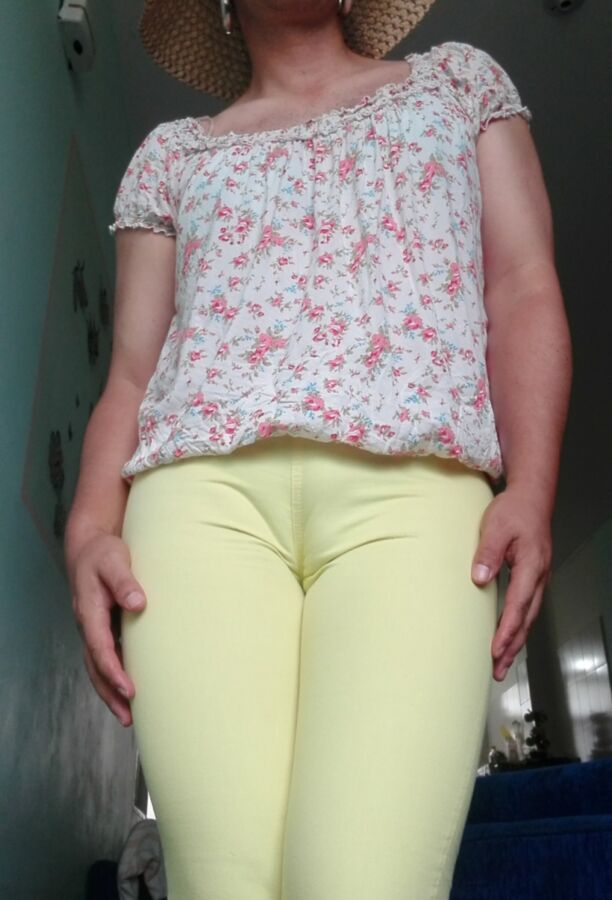 Free porn pics of Thigh Yellow Pants 13 of 39 pics