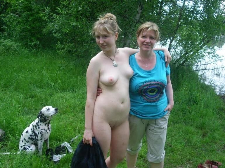 Free porn pics of Ladies and their dogs 15 of 53 pics