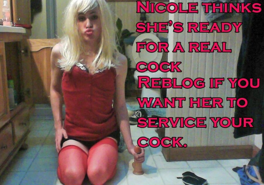 Free porn pics of sissy nicole :) 2 of 4 pics