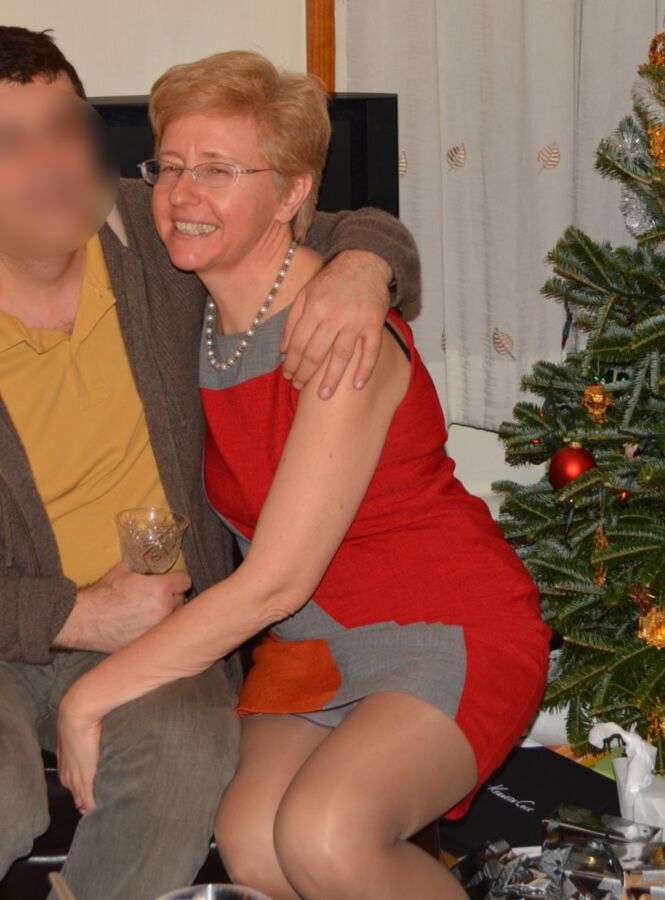 Free porn pics of Fuck This Old Pantyhosed Russian Cunt 4 of 12 pics