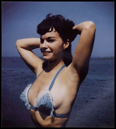 Free porn pics of Bettie Page XII 19 of 20 pics