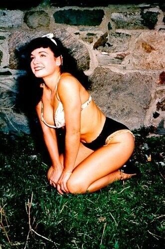 Free porn pics of Bettie Page XII 13 of 20 pics