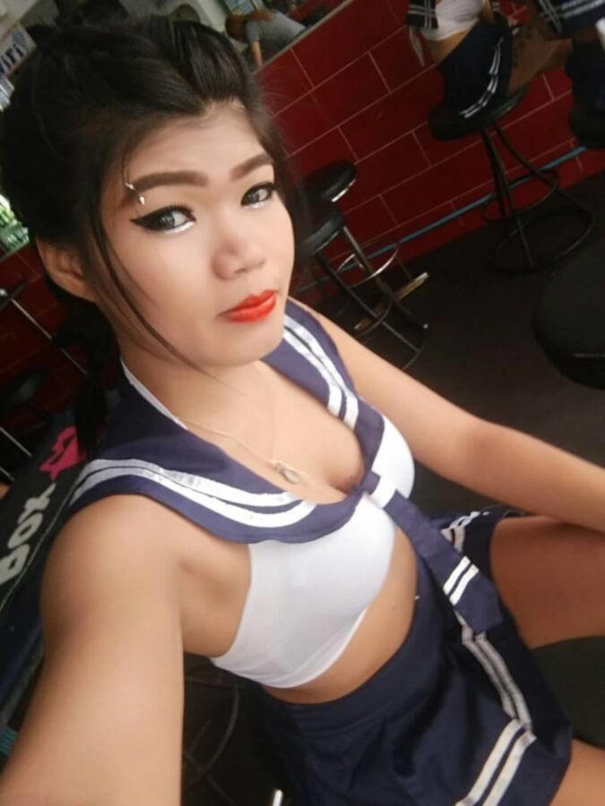 Free porn pics of Thai Bargirl Rung Pattaya 16 of 55 pics