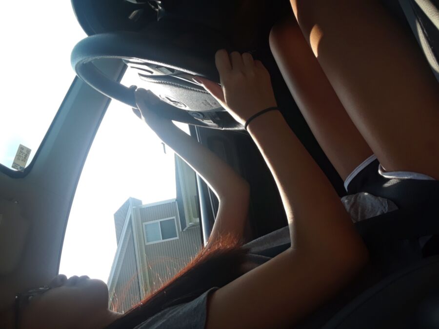 Free porn pics of Asian amateur driver  18 of 21 pics