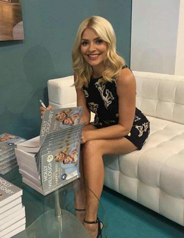 Free porn pics of Holly Willoughby 6 of 9 pics