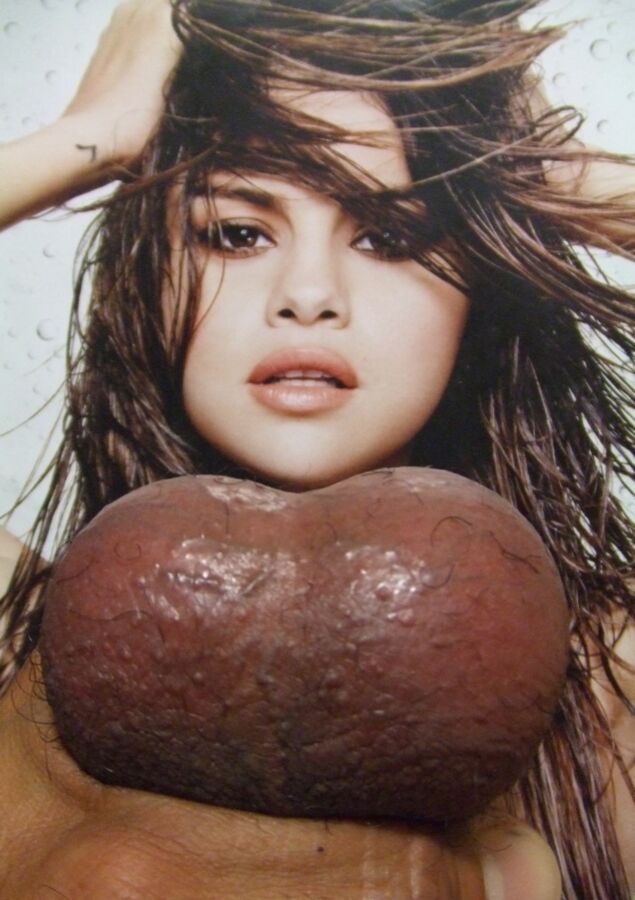 Free porn pics of Selena Gomez Gets Creamy Tribute 4 of 12 pics