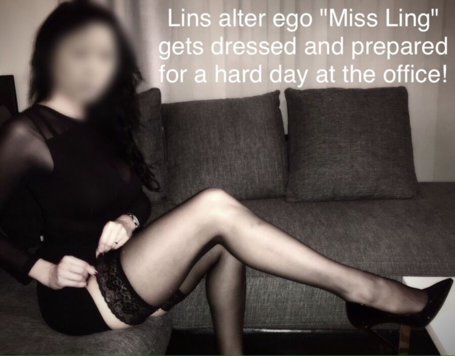 Free porn pics of Lin/Miss Ling at work and play last week.  2 of 12 pics