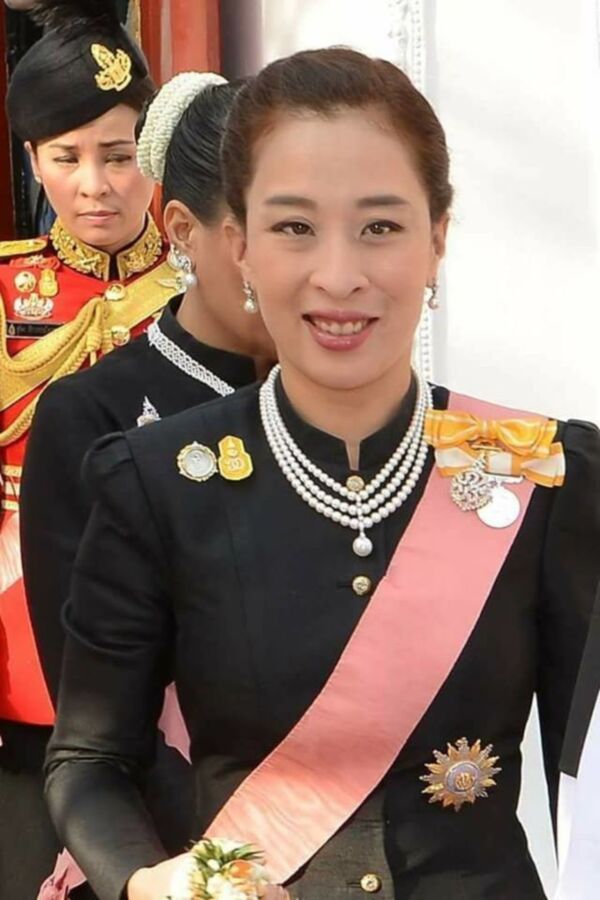 Free porn pics of The Royal Princess Whore Of Thailand 24 of 26 pics