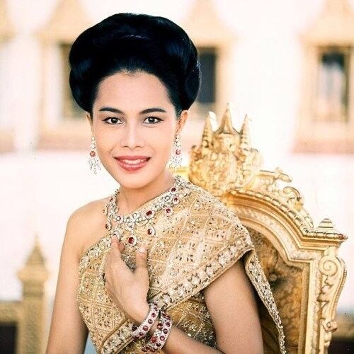 Free porn pics of The Royal Princess Whore Of Thailand 11 of 26 pics