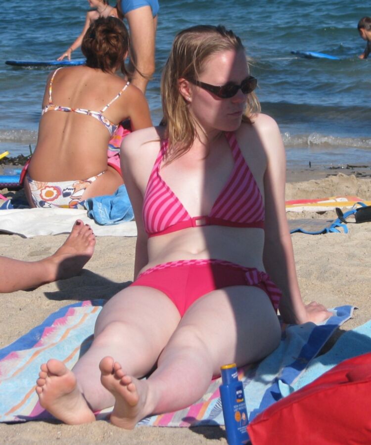 Free porn pics of Beach Feet: Comment on who you like 5 of 32 pics