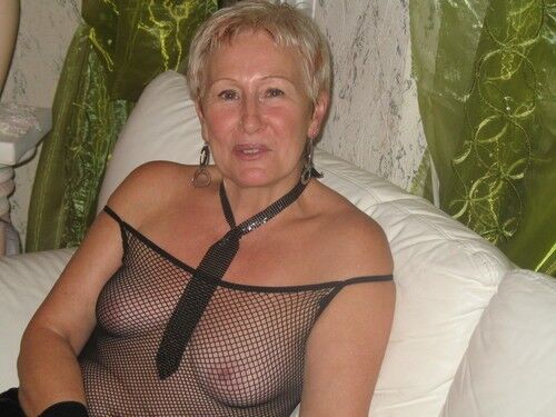 Free porn pics of Lyonnais Grandmother 4 of 30 pics