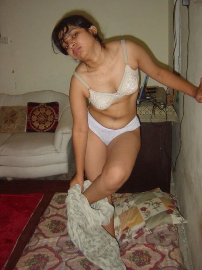 Free porn pics of Fotzen aus Pakistan (gefunden auf xhamster) 21 of 137 pics