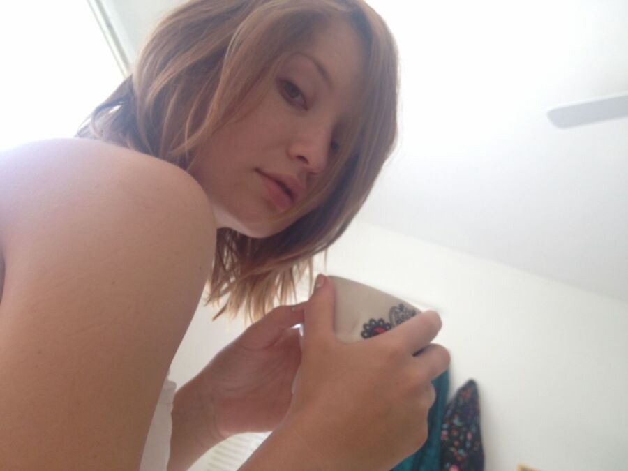 Free porn pics of Emily Browning 18 of 92 pics