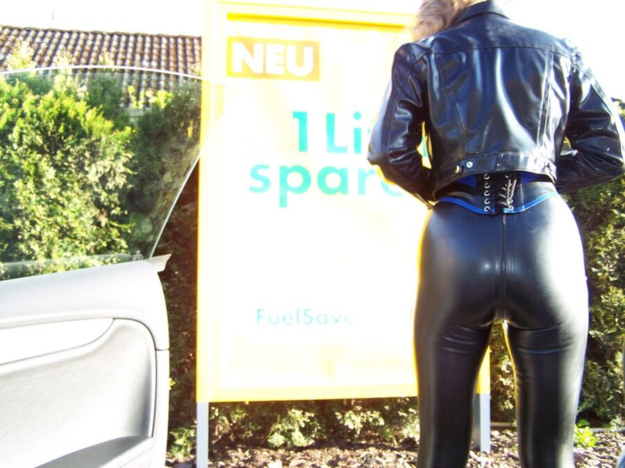 Free porn pics of Shopping in Rubber 5 of 12 pics