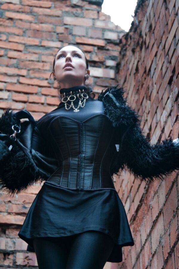 Free porn pics of Goth Fetish Glamour - So hot! 11 of 20 pics