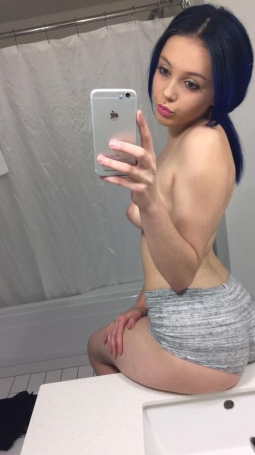 Free porn pics of Light Skinned Teen Escort with Nice Fat Ass 7 of 14 pics