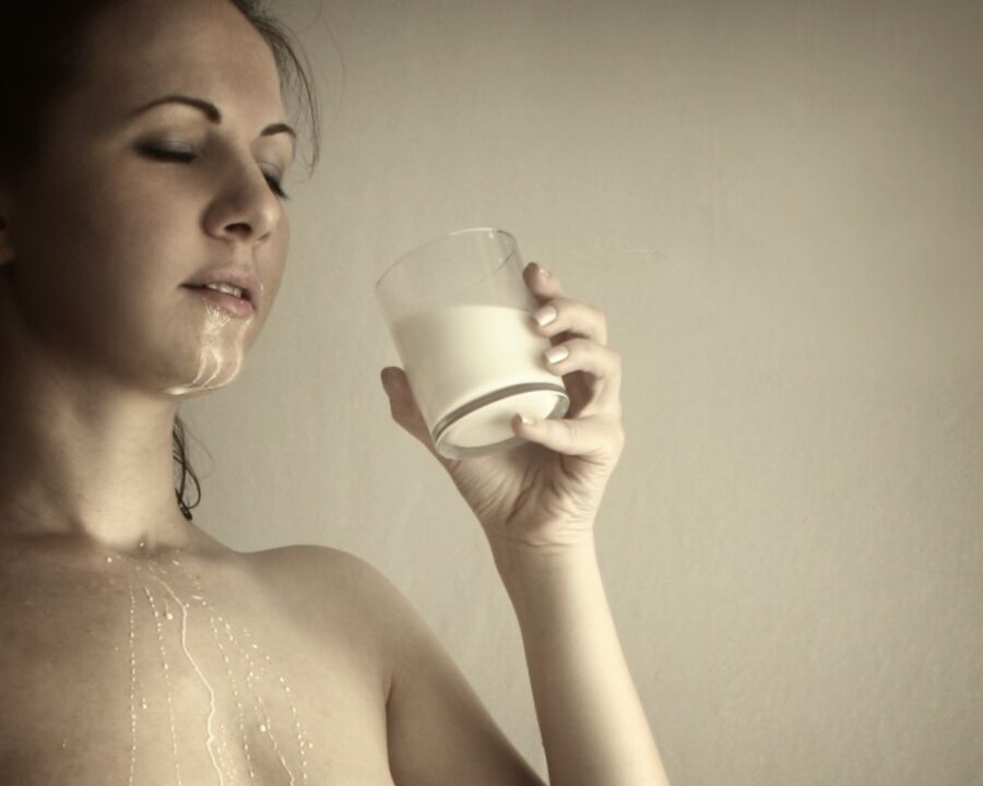 Free porn pics of Anna plays with milk 6 of 26 pics