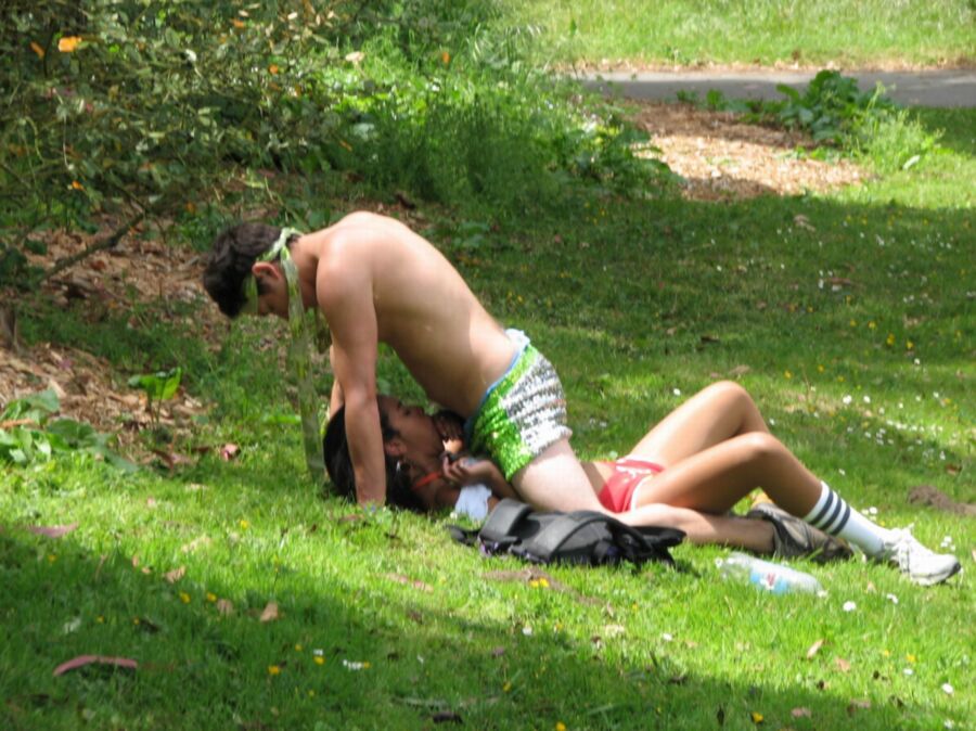 Voyeur Jpg Sex In Public Park Face Fuck