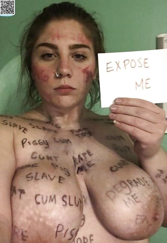 Free porn pics of asking for exposure 1 of 9 pics