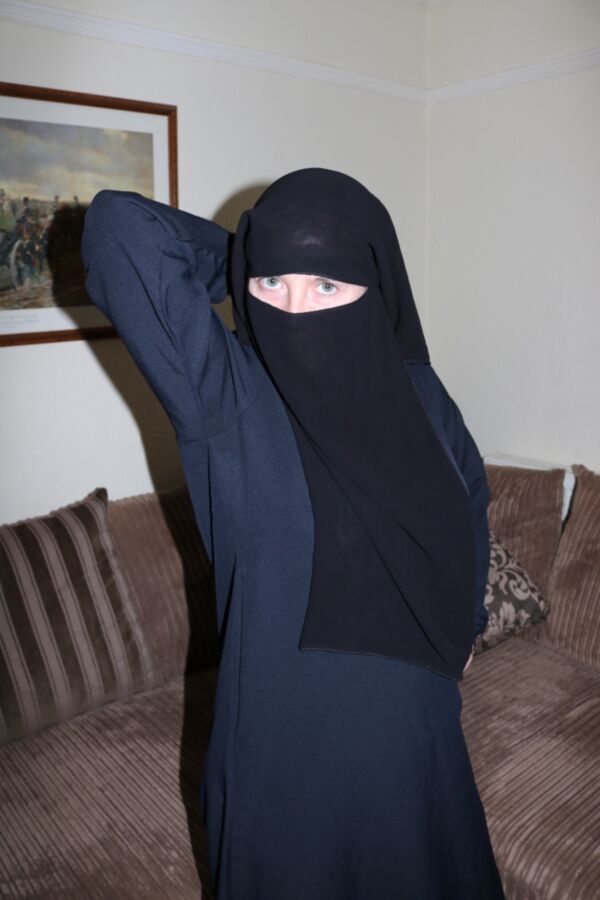 Free porn pics of Burqa Niqab Stockings and Suspenders 7 of 45 pics