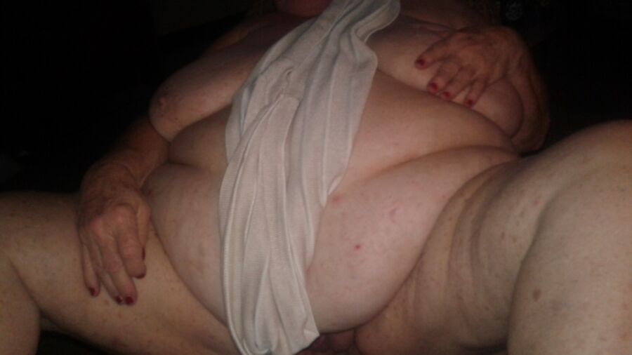 Free porn pics of My old fat slut 23 of 34 pics