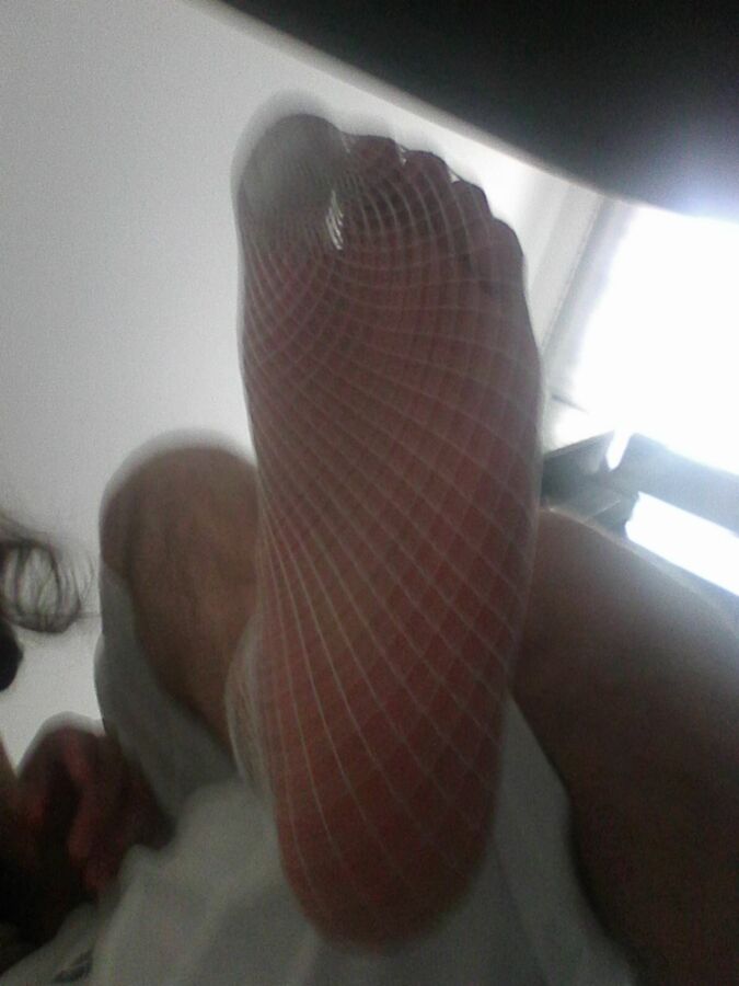 Free porn pics of my feet in fishnet socks 1 of 3 pics