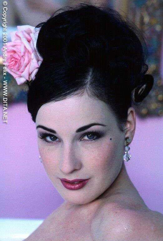 Free porn pics of Dita Von Teese 18 of 1377 pics