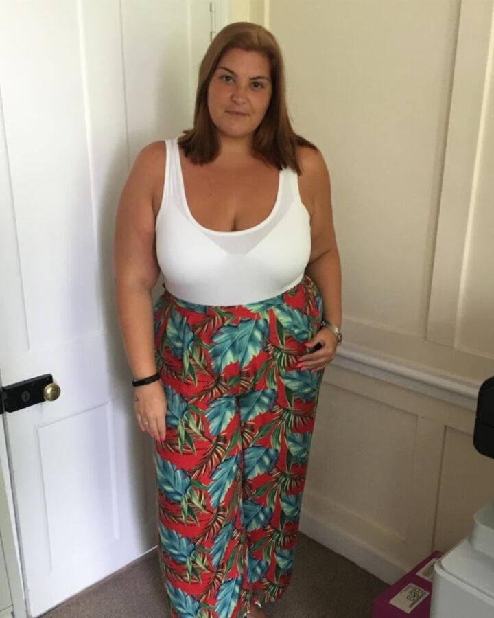 Free porn pics of BBW KIRSTY  3 of 31 pics