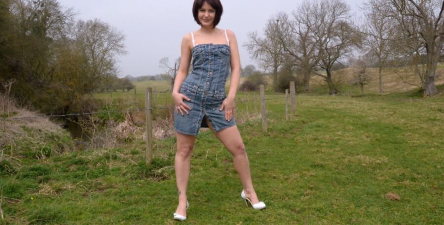 Free porn pics of MILF Lexi gets horny in a field 2 of 89 pics