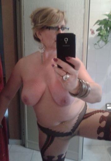 Free porn pics of Granny Selfies 23 of 101 pics