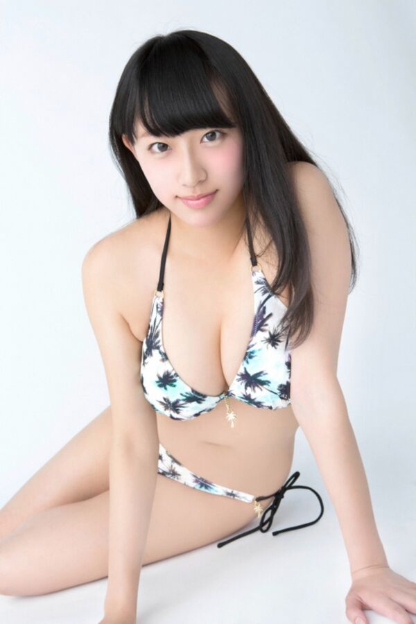 Free porn pics of Japanese Beauties - Suzuka K - Bikini 20 of 49 pics