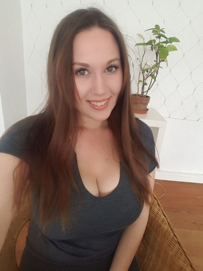 Free porn pics of @SASTIZA Selfie Big tits boobs Goddess RANDOM WANK-FILE 17 of 48 pics