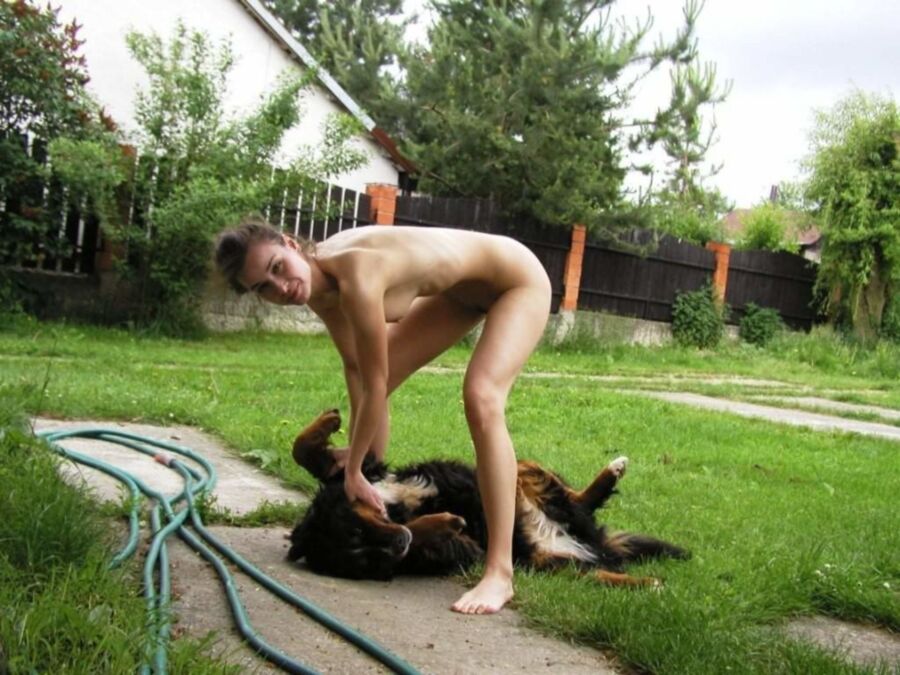 Free porn pics of girl with dog 10 of 10 pics