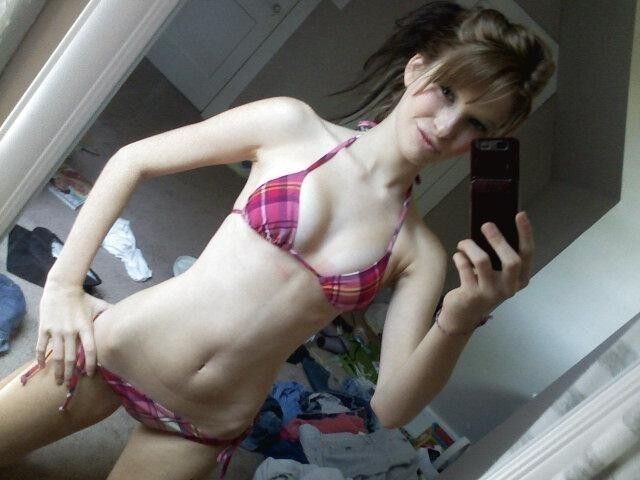 Free porn pics of Amanda Selfie Slut 3 of 24 pics