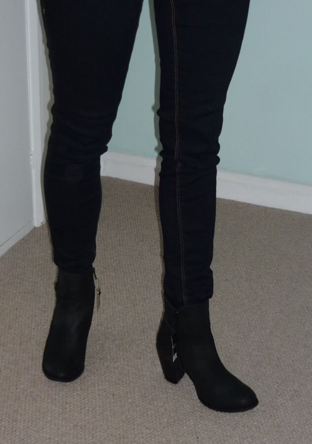 Free porn pics of Tight Fitting Jeans & Boots 3 of 6 pics
