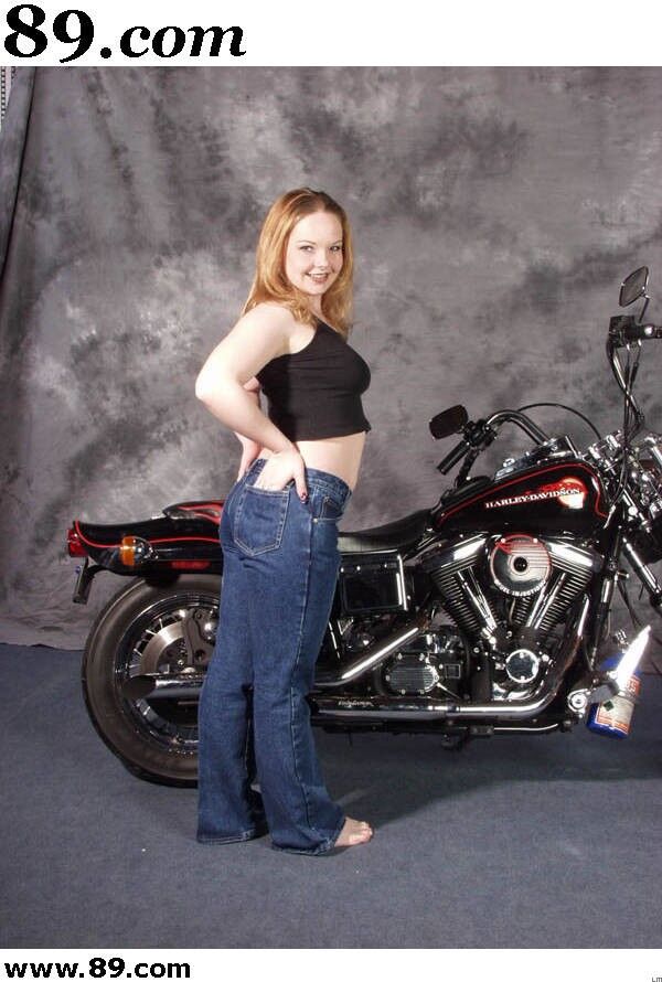 Free porn pics of Jessica Motorcycle Posing 17 of 46 pics