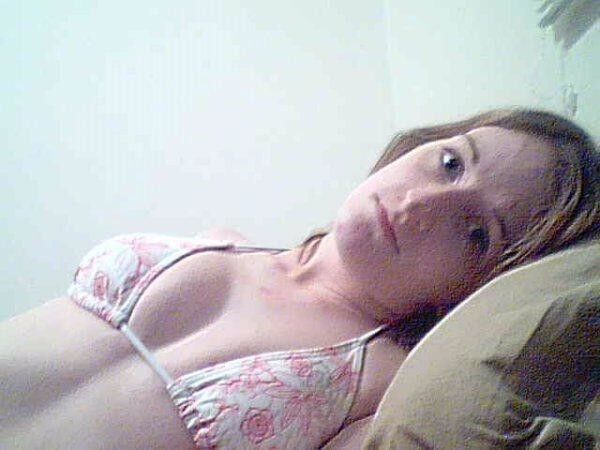 Free porn pics of Skinny teen slut Terri 23 of 47 pics