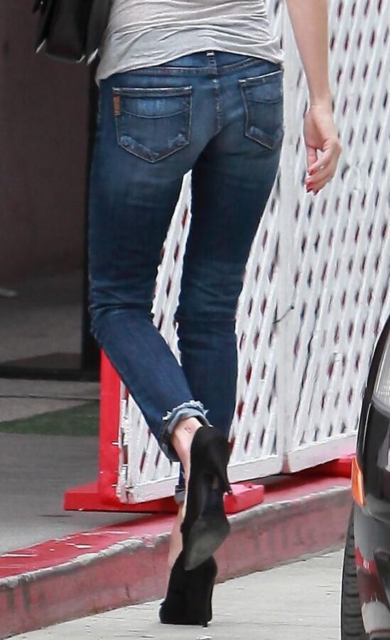 Free porn pics of January Jones Ass - Jeans 19 of 63 pics