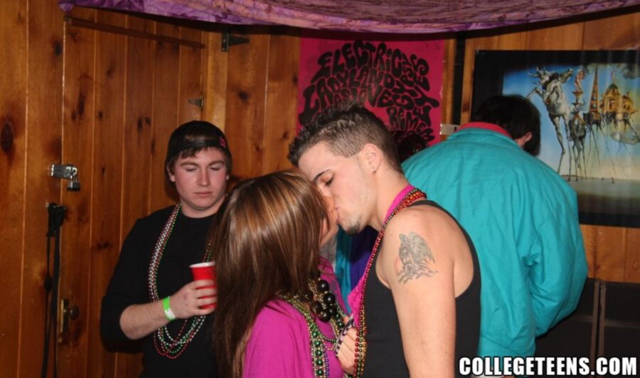 Free porn pics of Dakoda Brookes fucked at a mardi gras party 23 of 178 pics