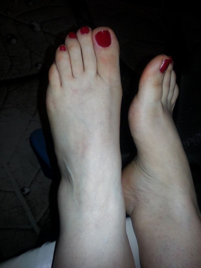 Free porn pics of having fun with footjob 7 of 14 pics