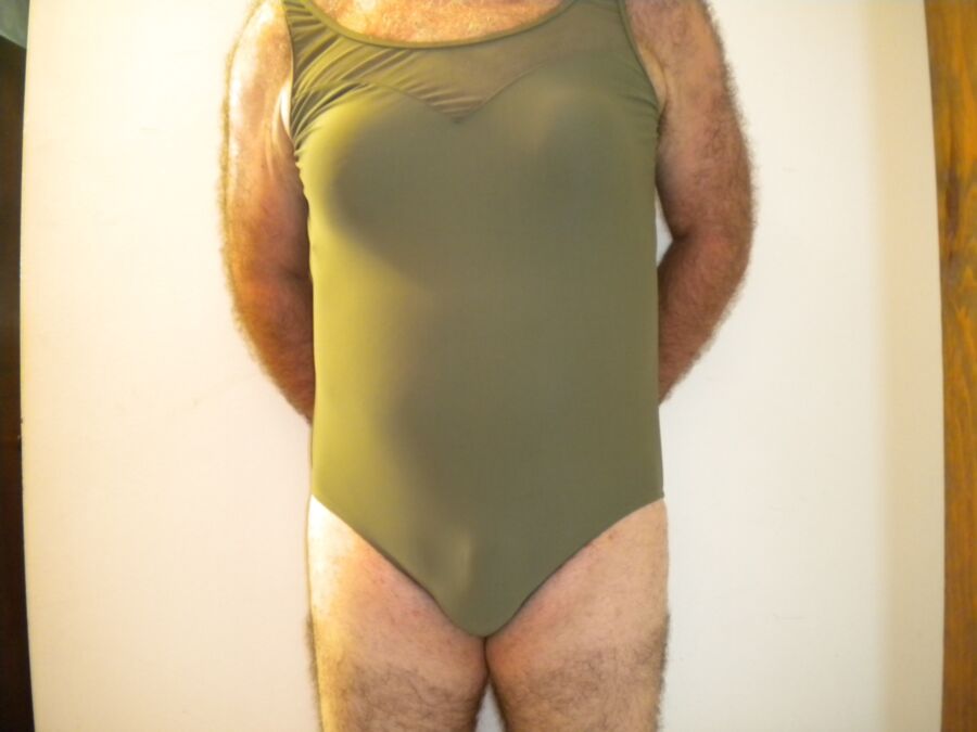 Free porn pics of Daddy bear got some new lingerie. 3 of 16 pics