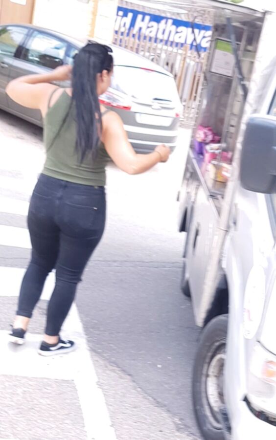 Free porn pics of UK CANDID: Big Booty Gypsy Whore 16 of 40 pics