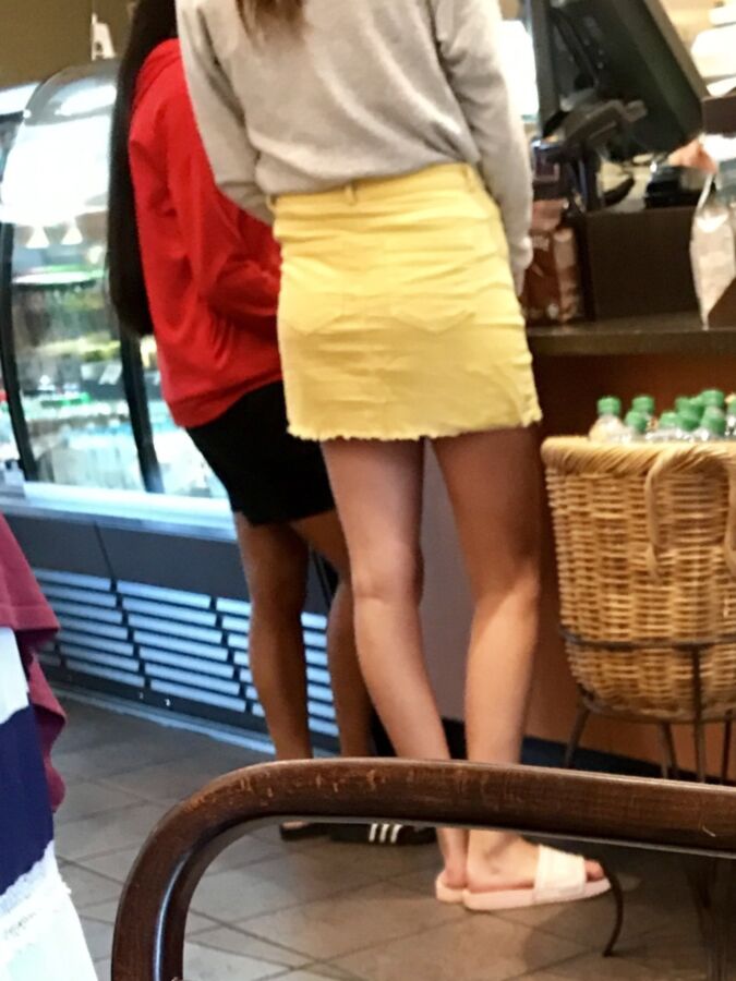 Free porn pics of Sexy German Ass in Starbucks 1 of 1 pics