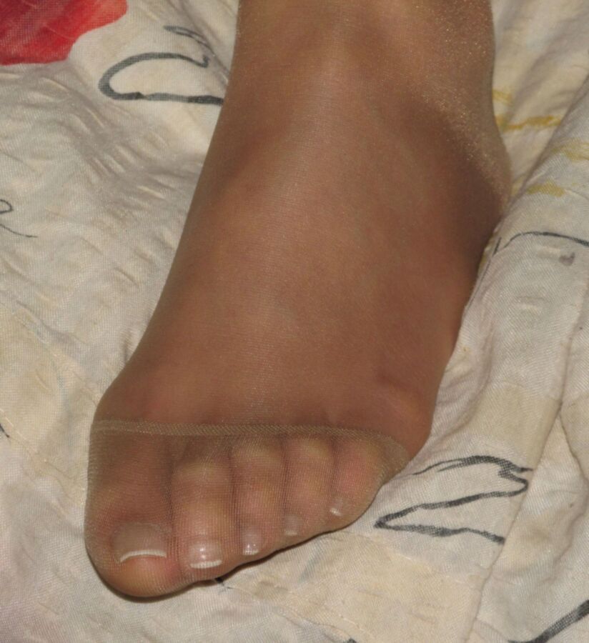 Free porn pics of My wife stinky pantyhose feet before and after party 7 of 16 pics