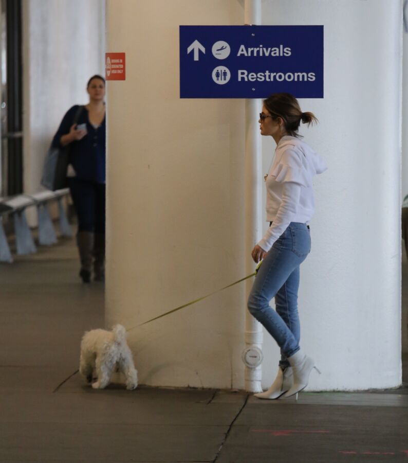 Free porn pics of Lucy Hale Ass - At Airports 19 of 27 pics