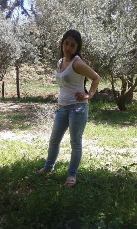 Free porn pics of Syrian amateur girl 16 of 20 pics
