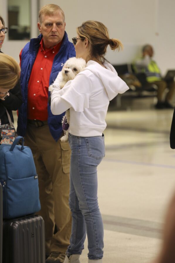 Free porn pics of Lucy Hale Ass - At Airports 13 of 27 pics
