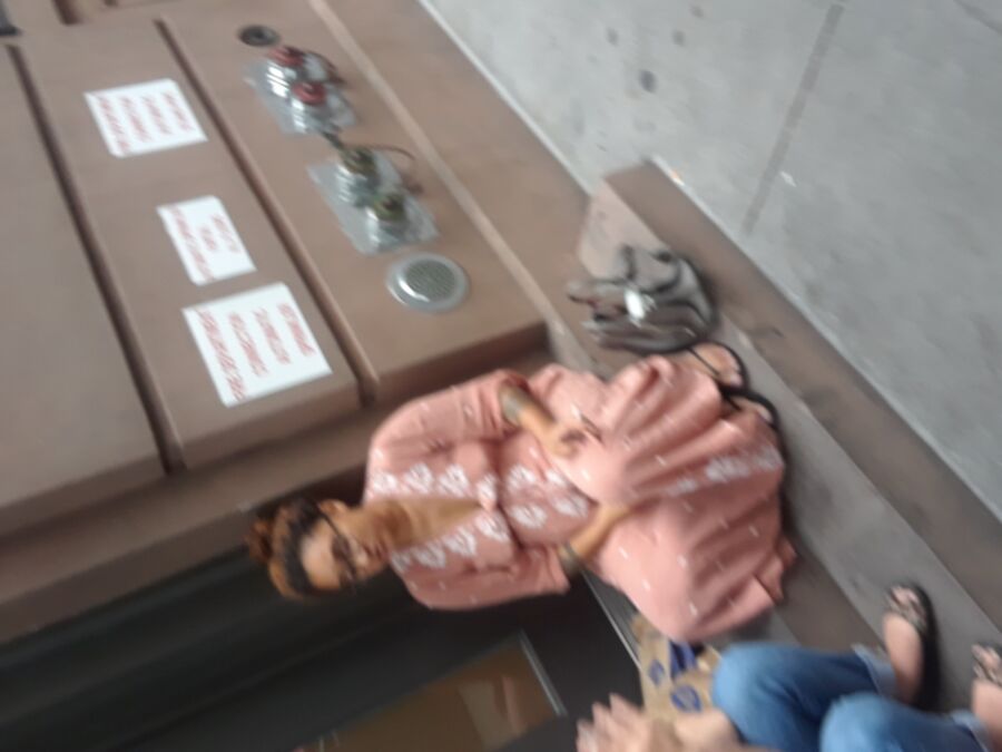 Free porn pics of Smoking Candid Nyc 3 of 9 pics