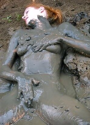 Free porn pics of In the mud 12 of 61 pics