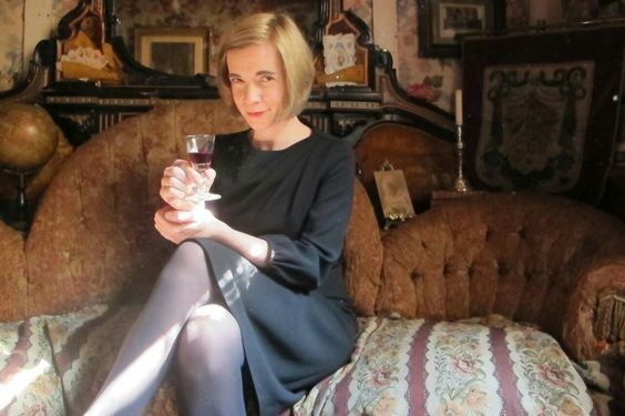 Free porn pics of Dr Lucy Worsley UK TV Historian 7 of 10 pics